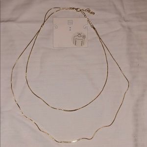 Old navy necklace